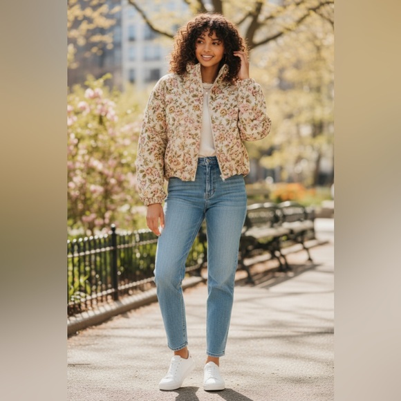 Mabel Floral Fabric Quilted bomber Jacket - Picture 3 of 10